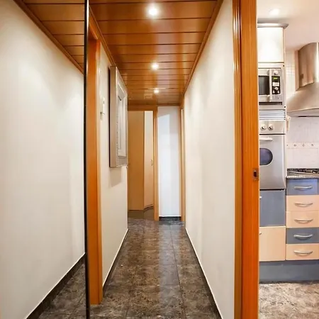 Apartamento De 2 Dormitorios Holiday home Rubi