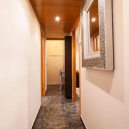 Apartamento De 2 Dormitorios * Rubí